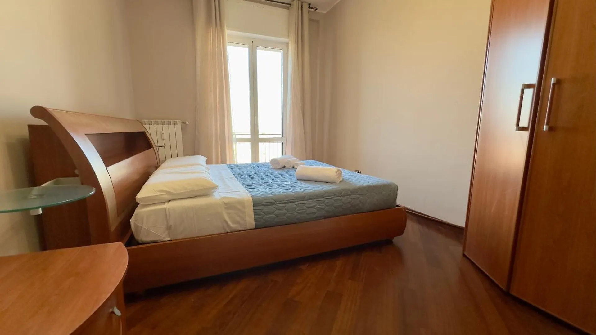 Comfort Corner Two Bedroom Cesano Boscone Italy